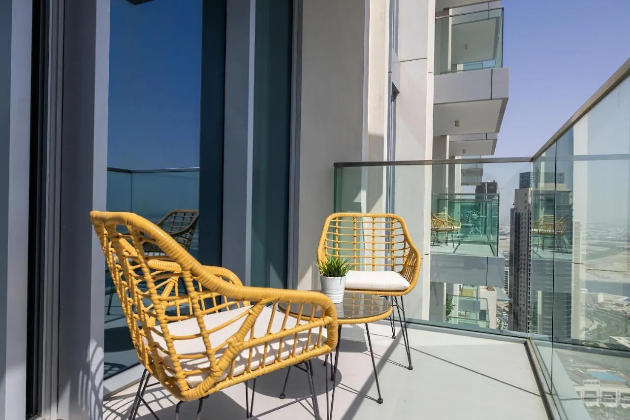 Apartment With Burj Khalifa And Water View In Creek Harbour location